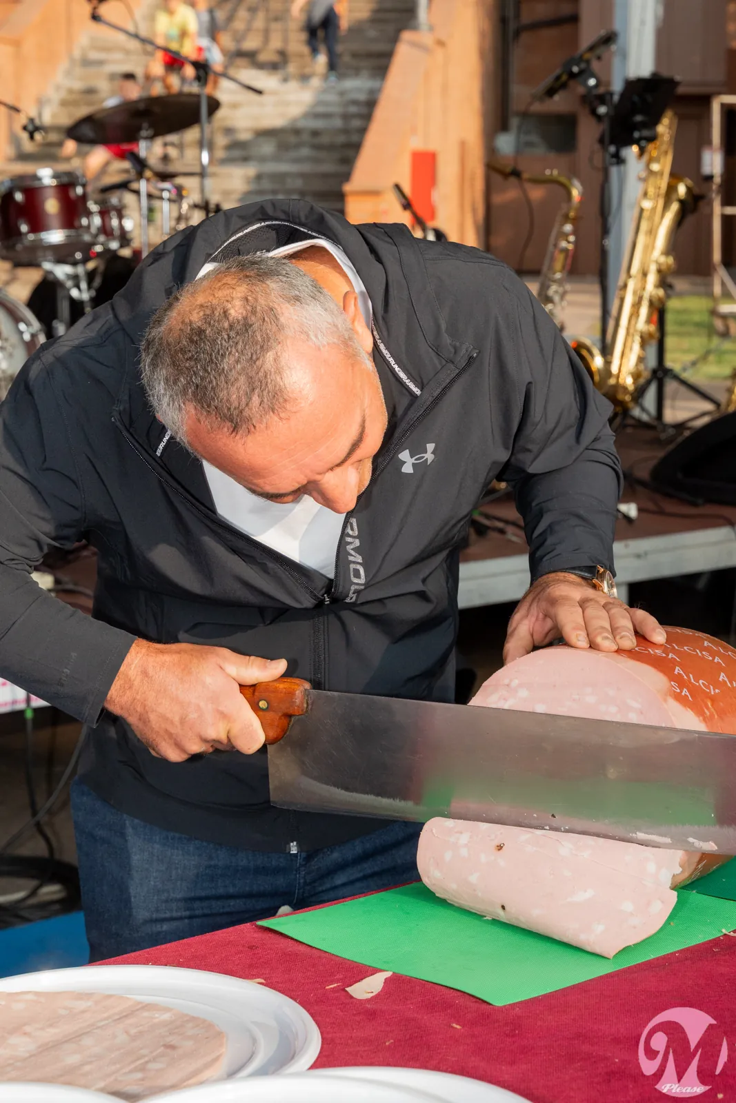 Gara di taglio della mortadella con la coltellina, Mortadella, please 2026 – foto 58