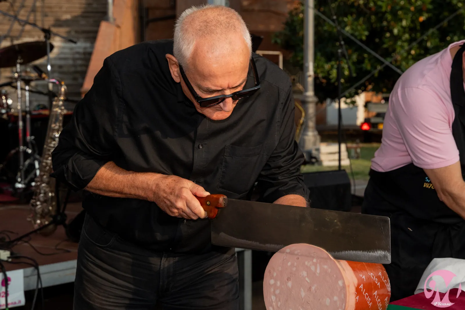Gara di taglio della mortadella con la coltellina, Mortadella, please 2026 – foto 65