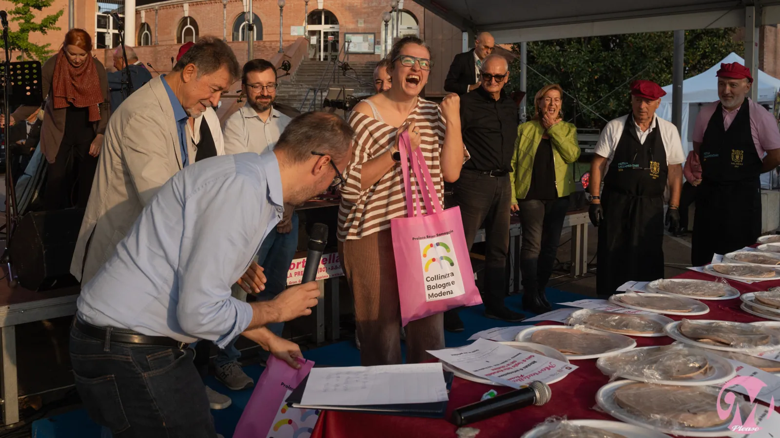 Gara di taglio della mortadella con la coltellina, Mortadella, please 2026 – foto 80